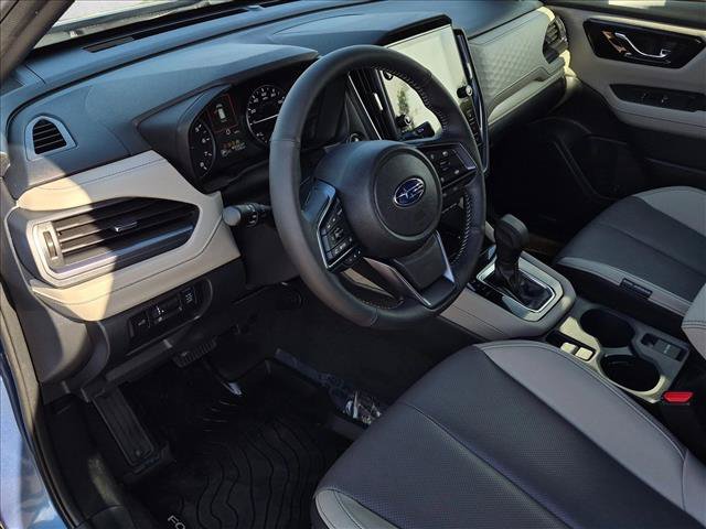 Used 2025 Subaru Forester Limited AWD/4WD image 10