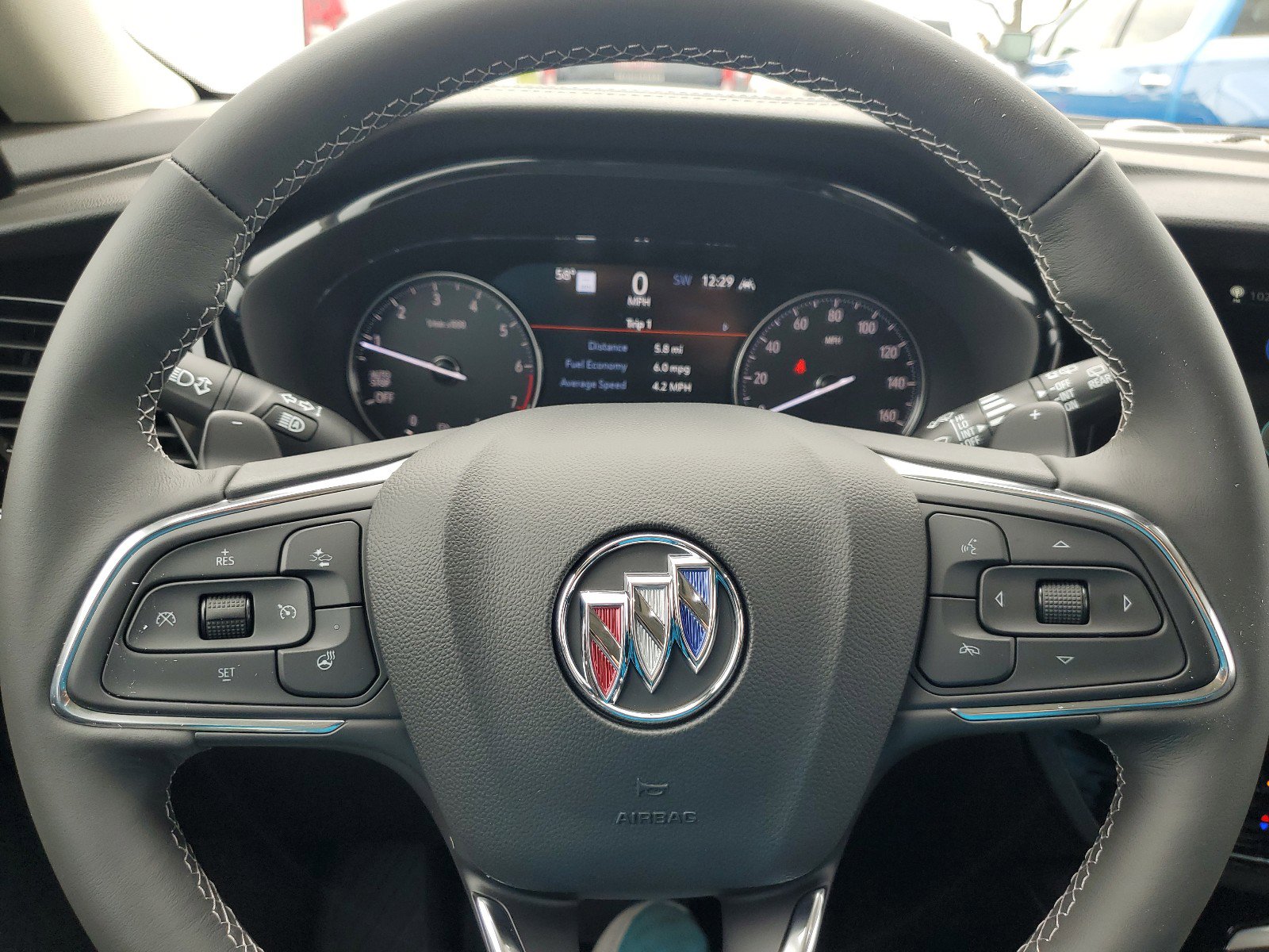 Certified 2023 Buick Envision Avenir image 16