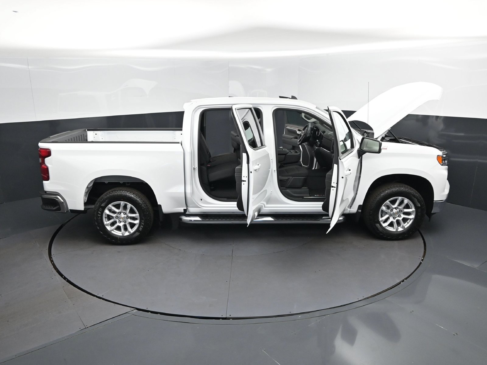 New 2026 Chevrolet Silverado 1500 LT w/ Z71 Off-Road Package AWD/4WD image 50