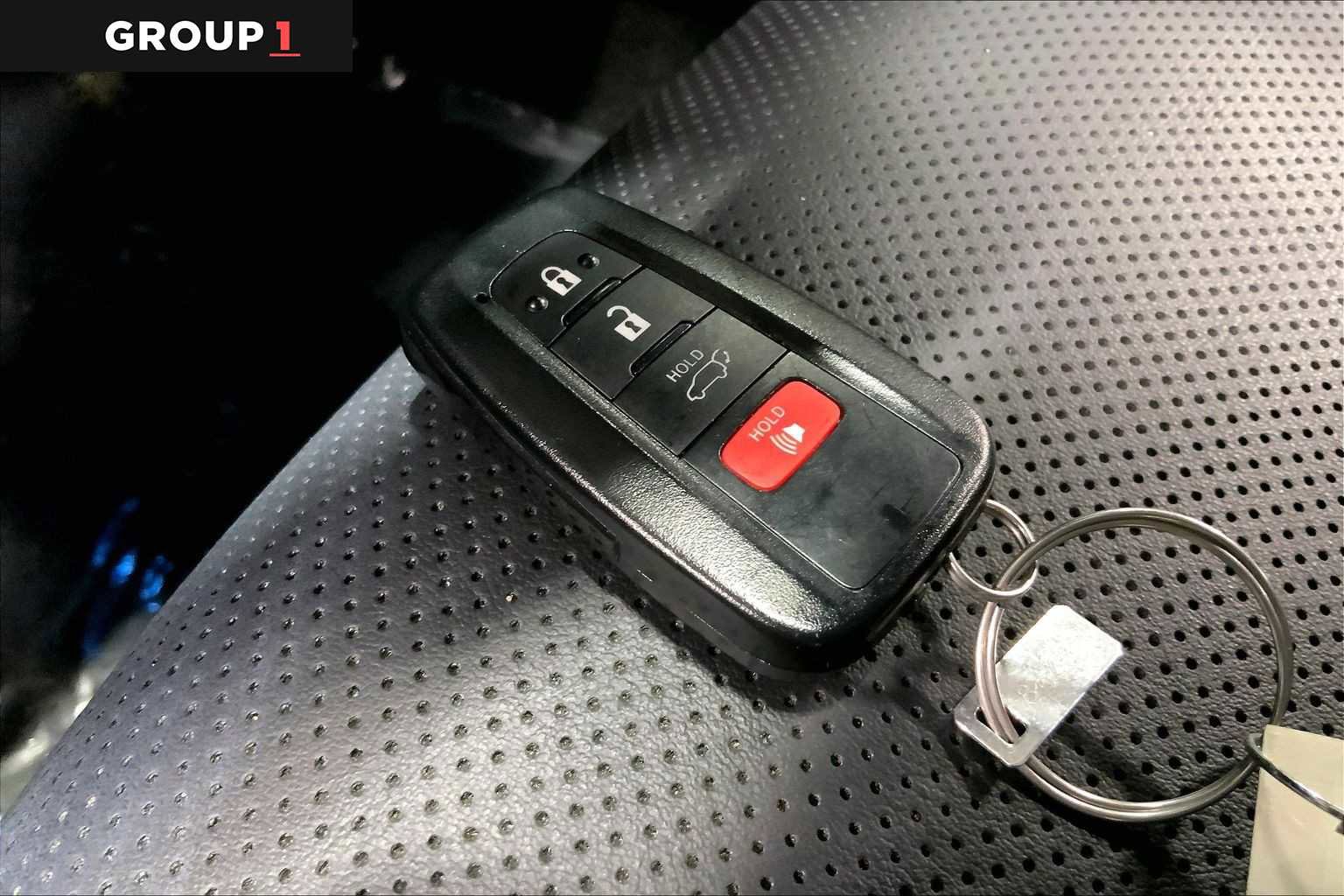 Used 2025 Toyota RAV4 Limited image 14