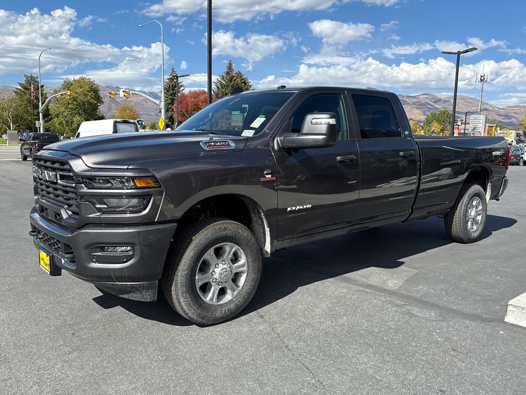 New 2026 RAM 2500 Big Horn AWD/4WD image 4
