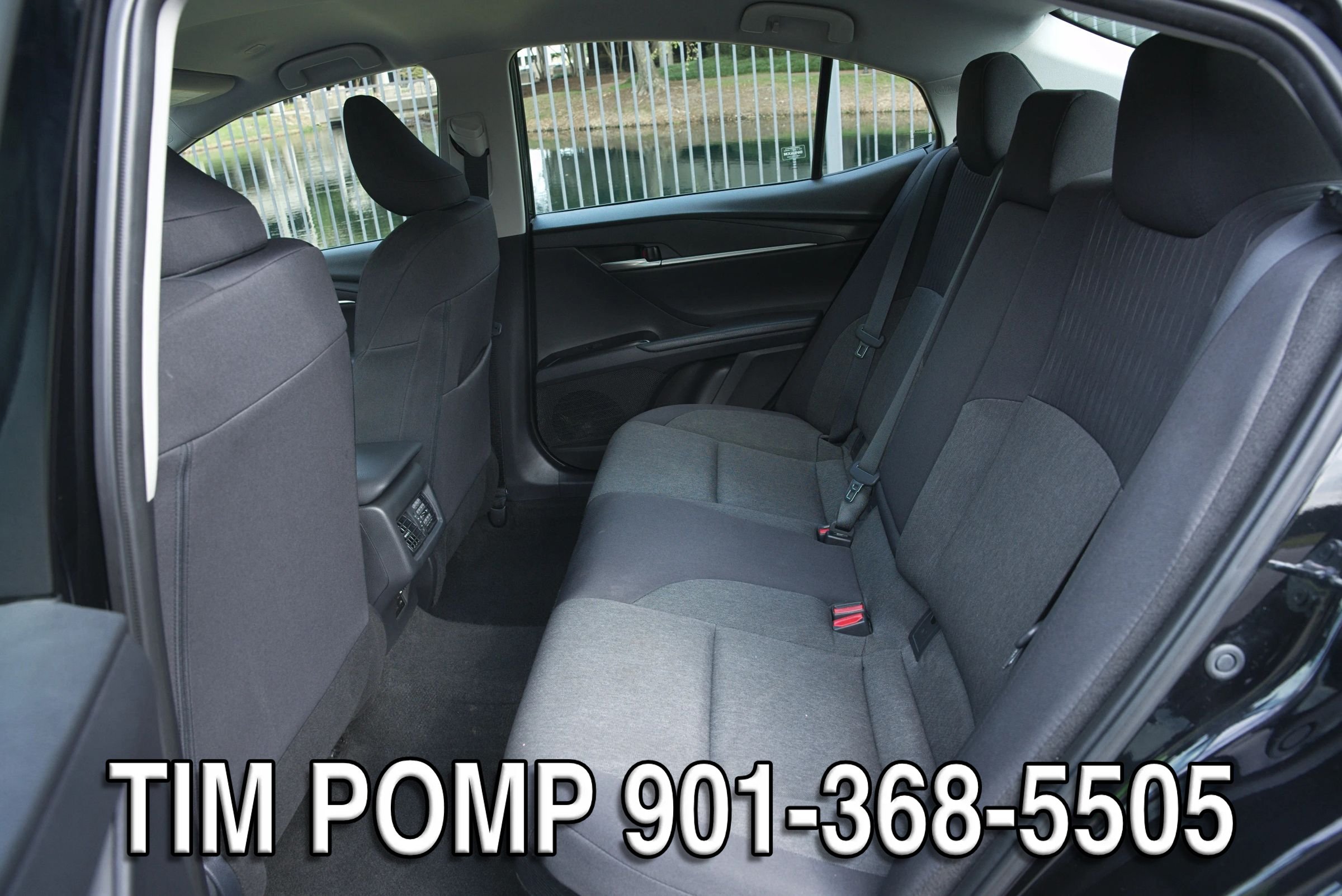 Used 2025 Toyota Camry LE FWD image 13