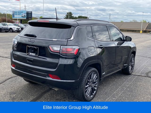 Used 2022 Jeep Compass High Altitude AWD/4WD image 3