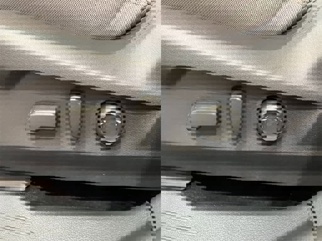 Certified 2025 Subaru Legacy Premium image 13