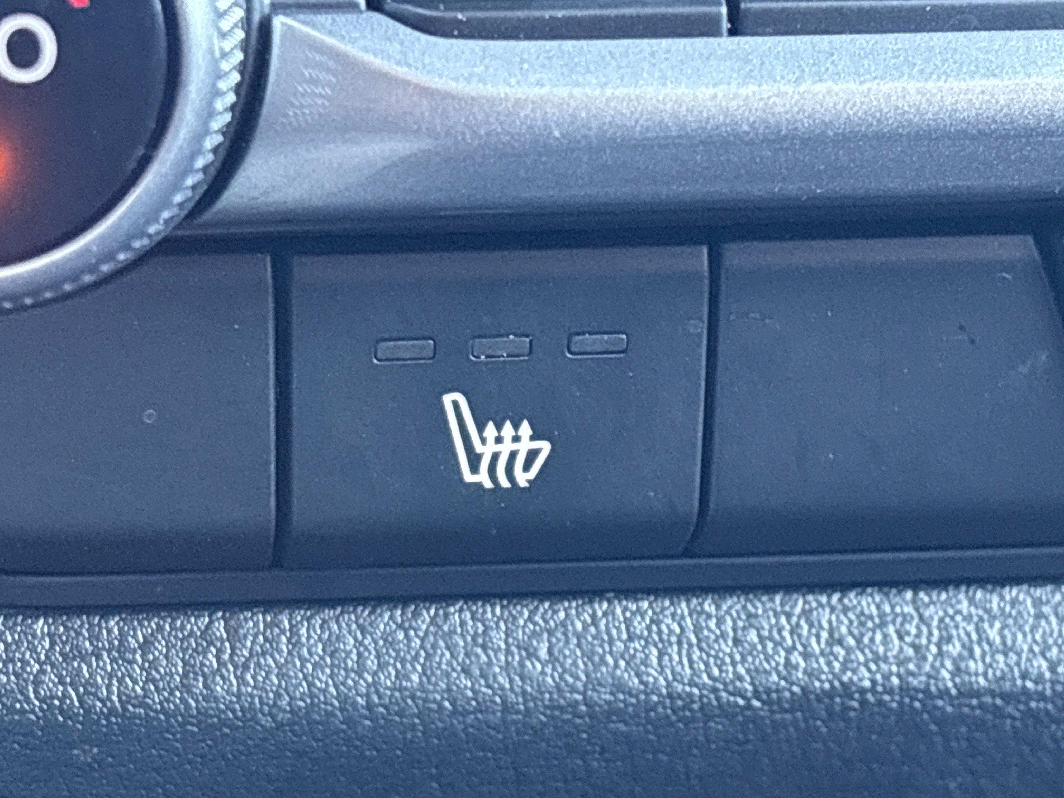 Used 2025 MAZDA CX-50 AWD 2.5 S w/ Premium Package image 28