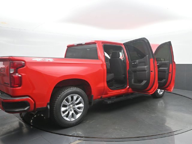 Used 2020 Chevrolet Silverado 1500 Custom w/ Custom Value Package AWD/4WD image 53