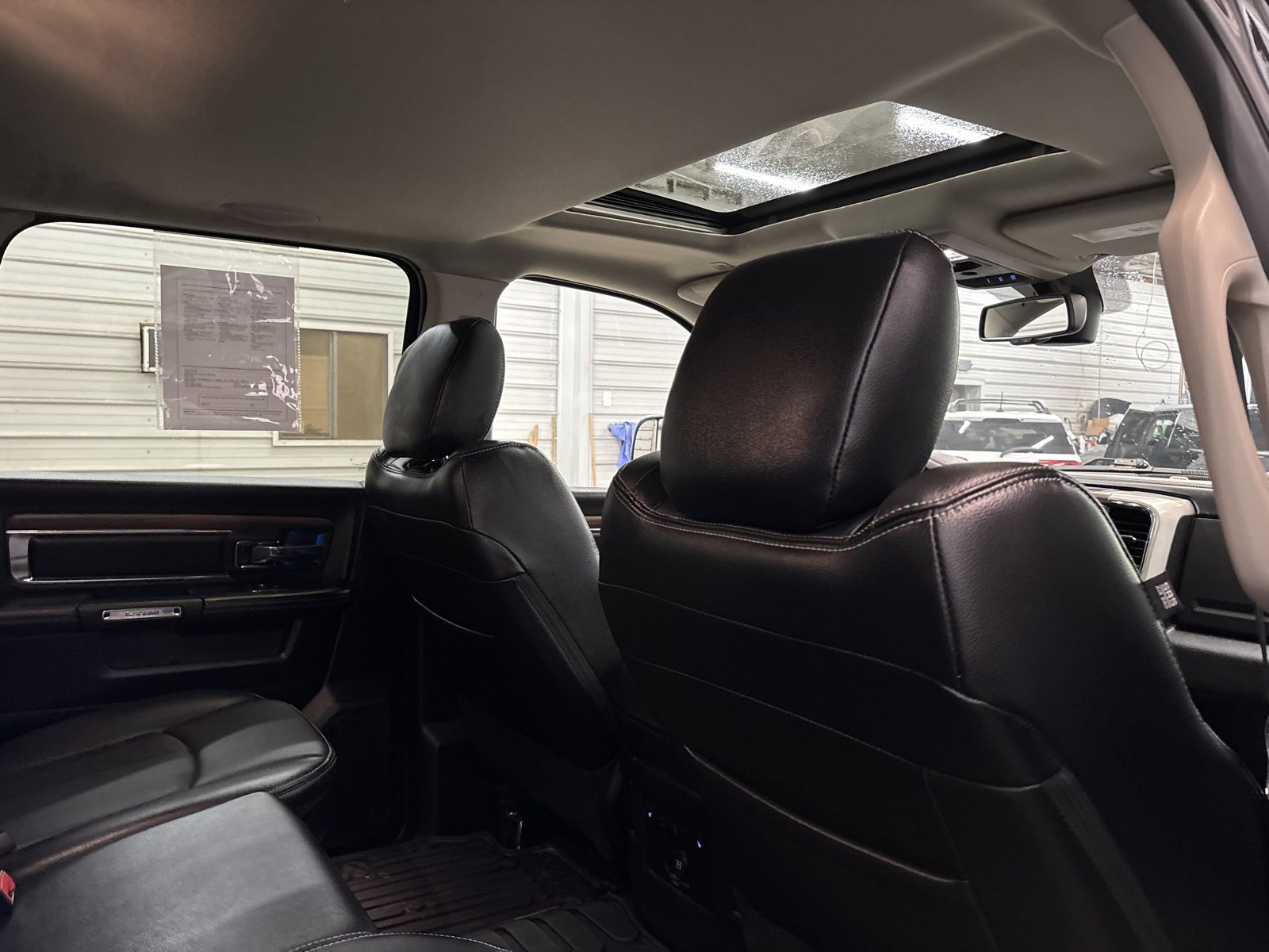 Used 2018 RAM 2500 Laramie w/ Snow Chief Group image 33