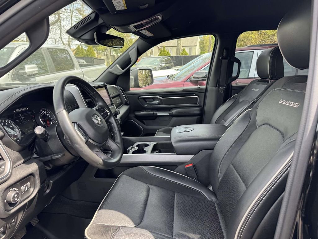 Used 2022 RAM 1500 Laramie w/ Sport Appearance Package AWD/4WD image 15