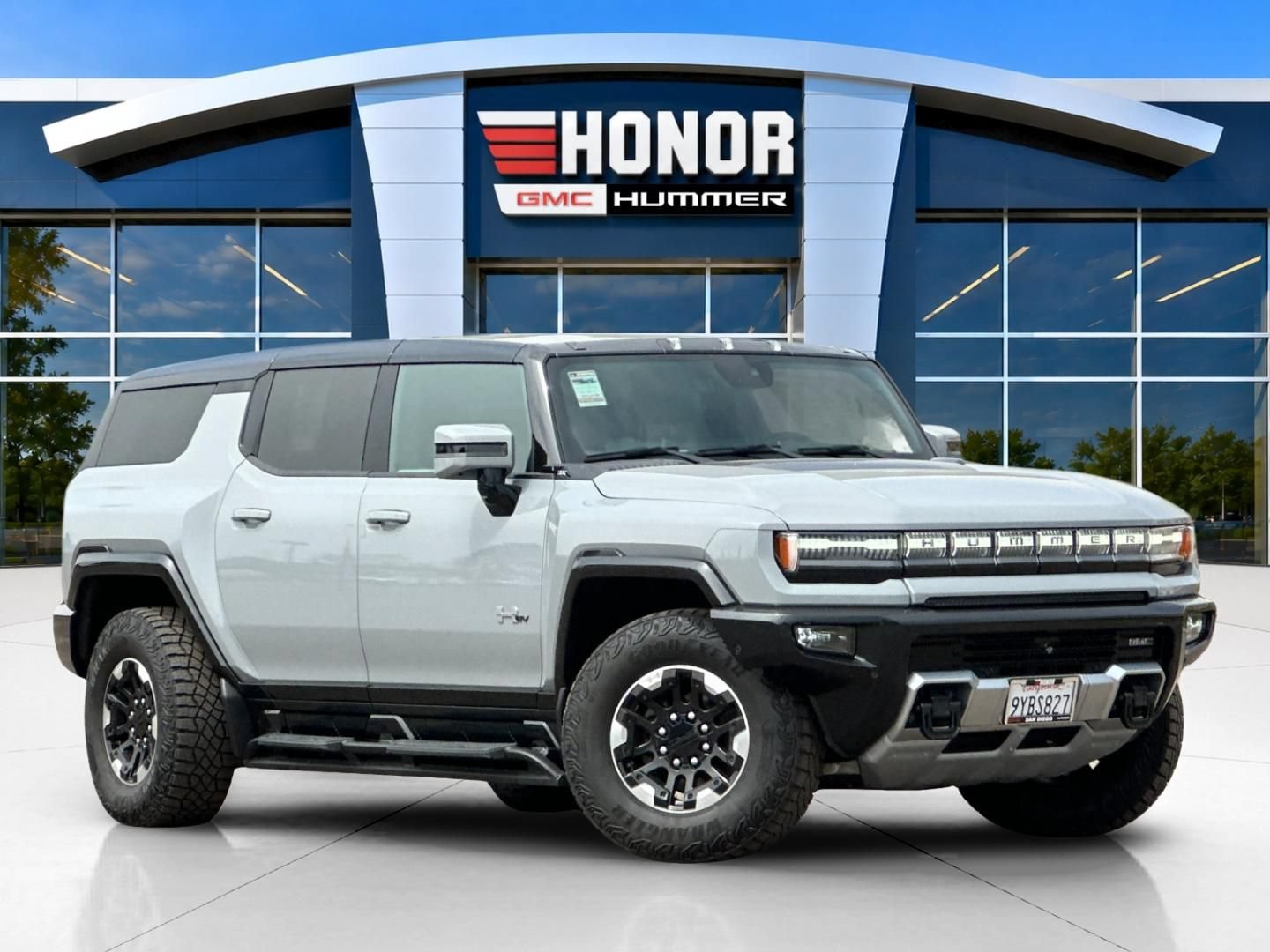 Used 2024 GMC Hummer EV 3X w/ Extreme Off-Road Package AWD/4WD image 2
