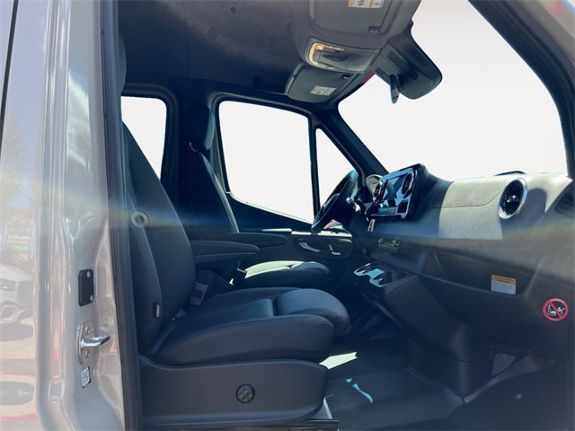 New 2025 Mercedes-Benz Sprinter 2500 image 15