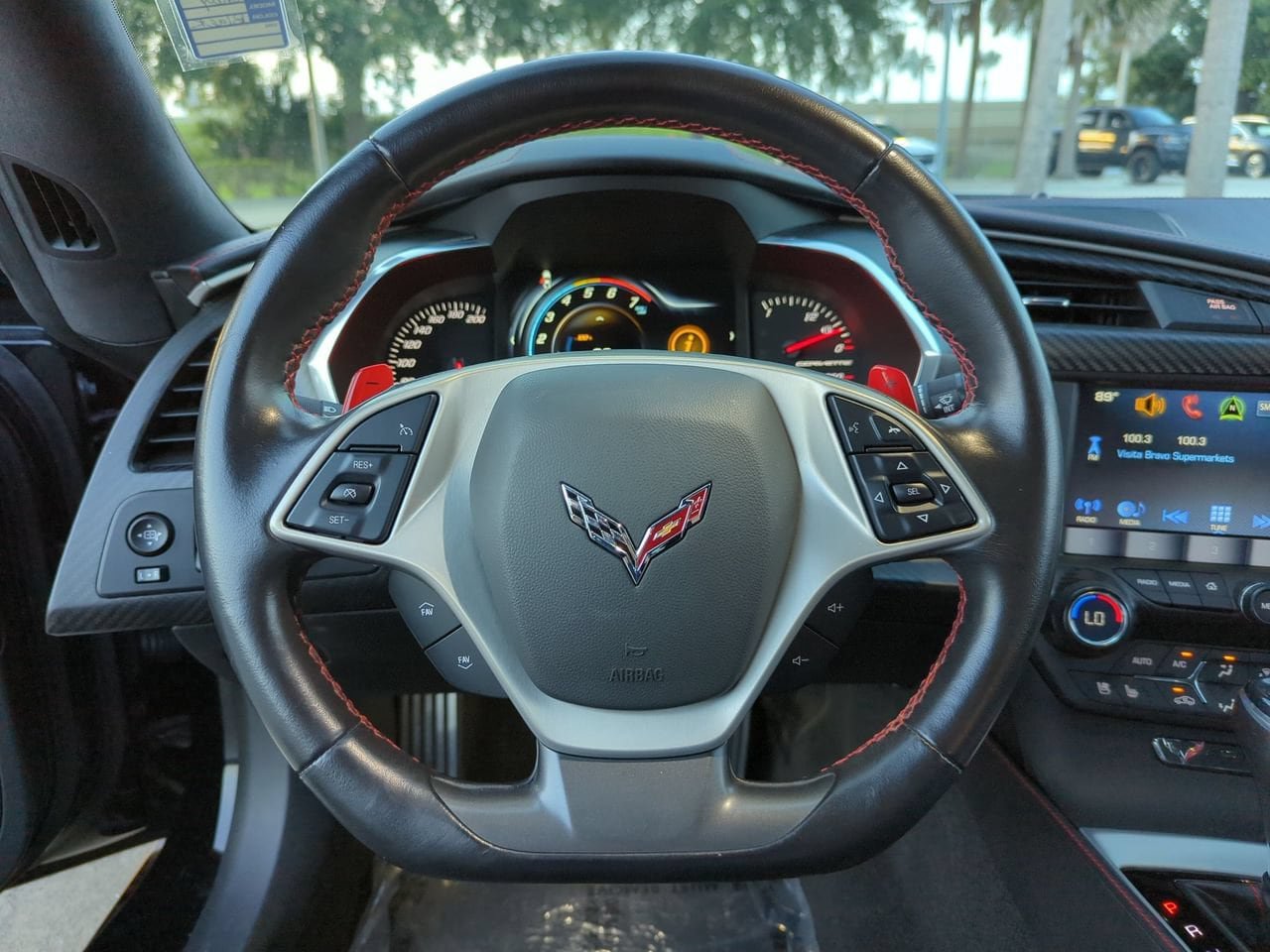 Certified 2019 Chevrolet Corvette Stingray Coupe RWD image 10