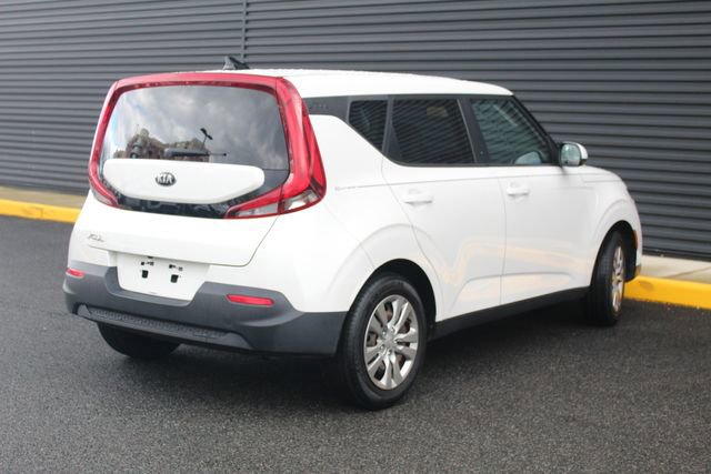 Used 2020 Kia Soul LX image 8