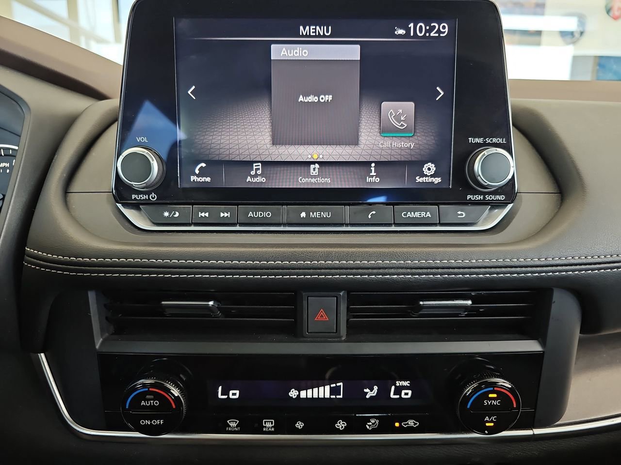 Used 2023 Nissan Rogue SV AWD/4WD image 25