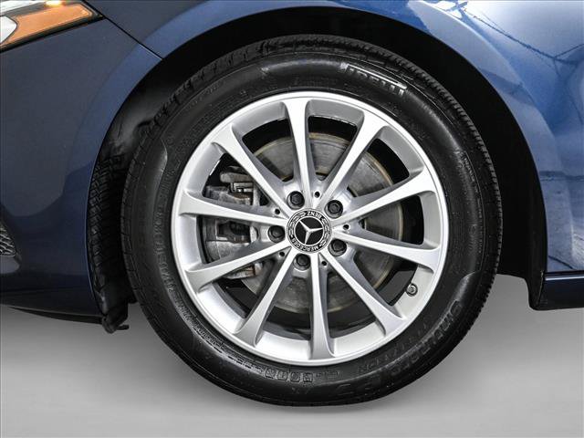Used 2021 Mercedes-Benz A 220 4MATIC image 25