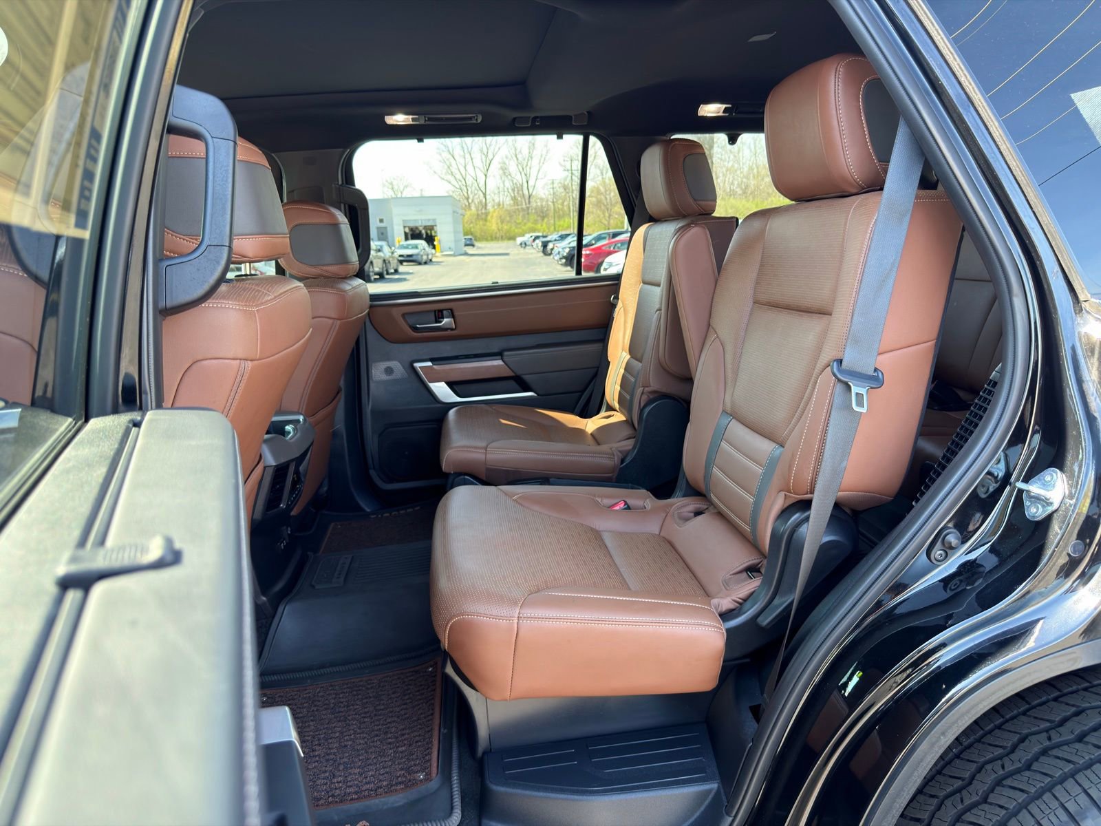 Used 2025 Toyota Sequoia 1794 Edition w/ TRD Off-Road Package AWD/4WD image 31