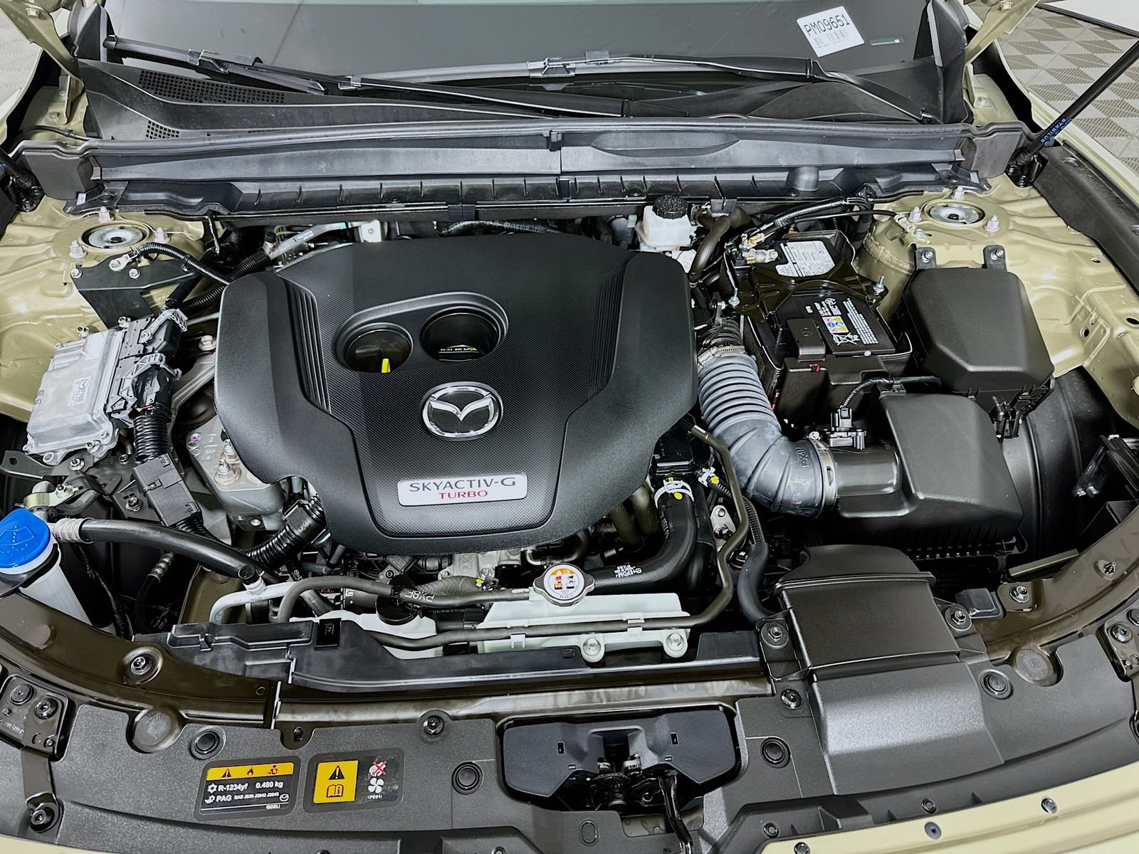 Certified 2025 MAZDA CX-50 2.5 Turbo w/ Premium Plus Pkg AWD/4WD image 32