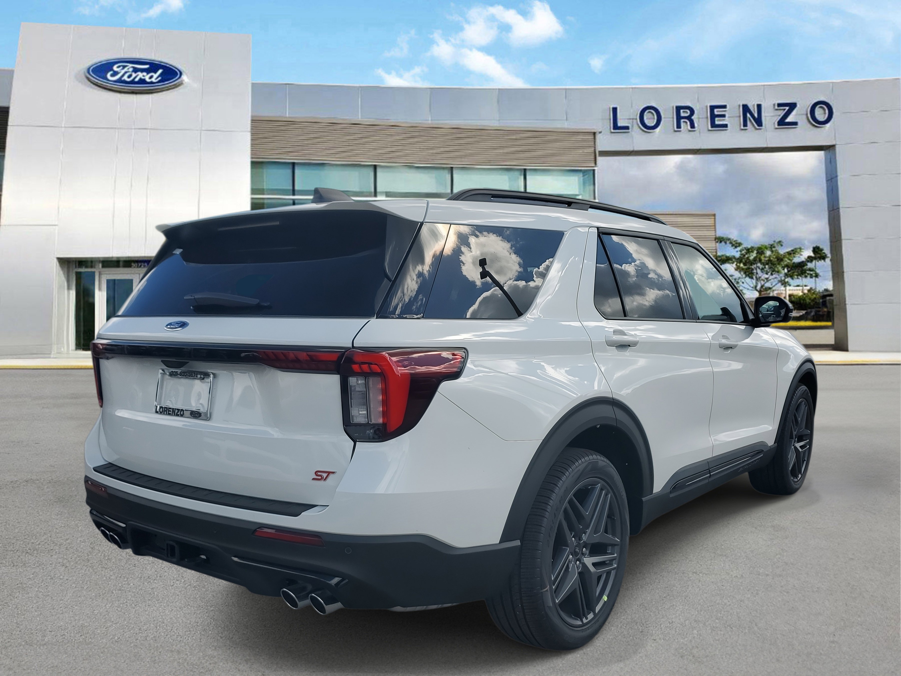 New 2026 Ford Explorer ST w/ Sun And Sound Package image 4