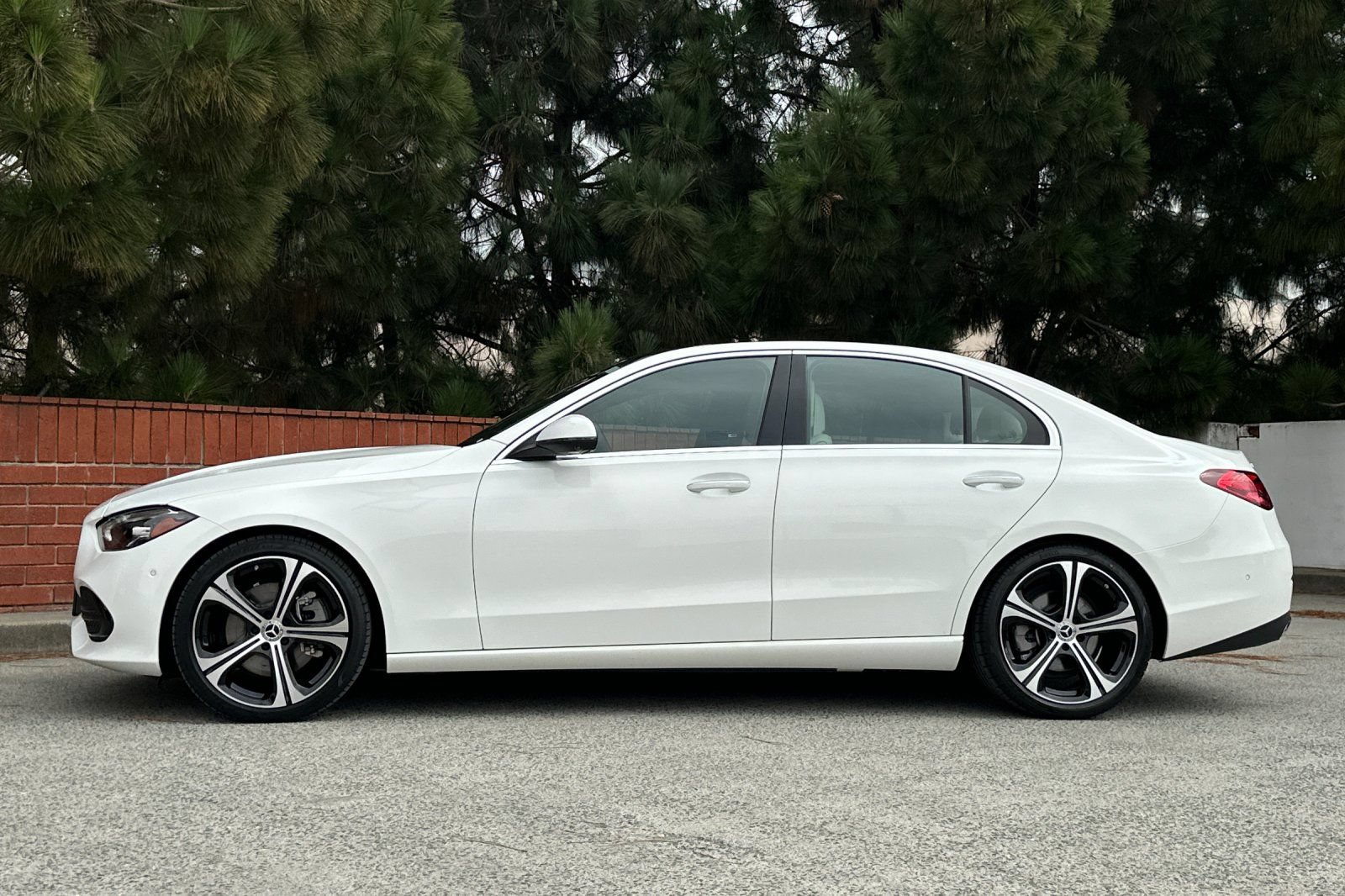 Certified 2022 Mercedes-Benz C 300 Sedan image 7