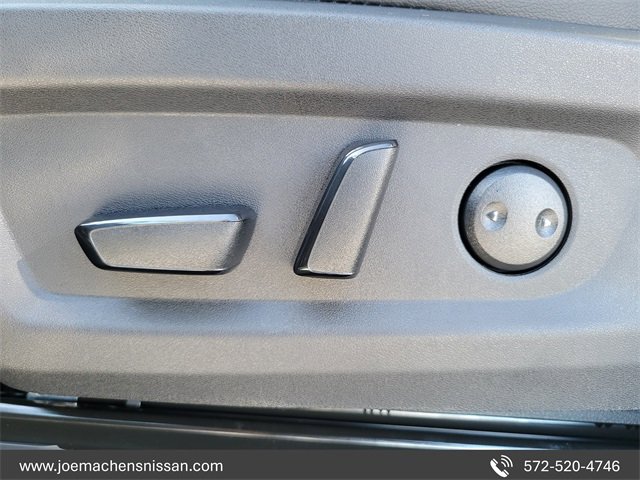 New 2026 Nissan Murano SV image 32