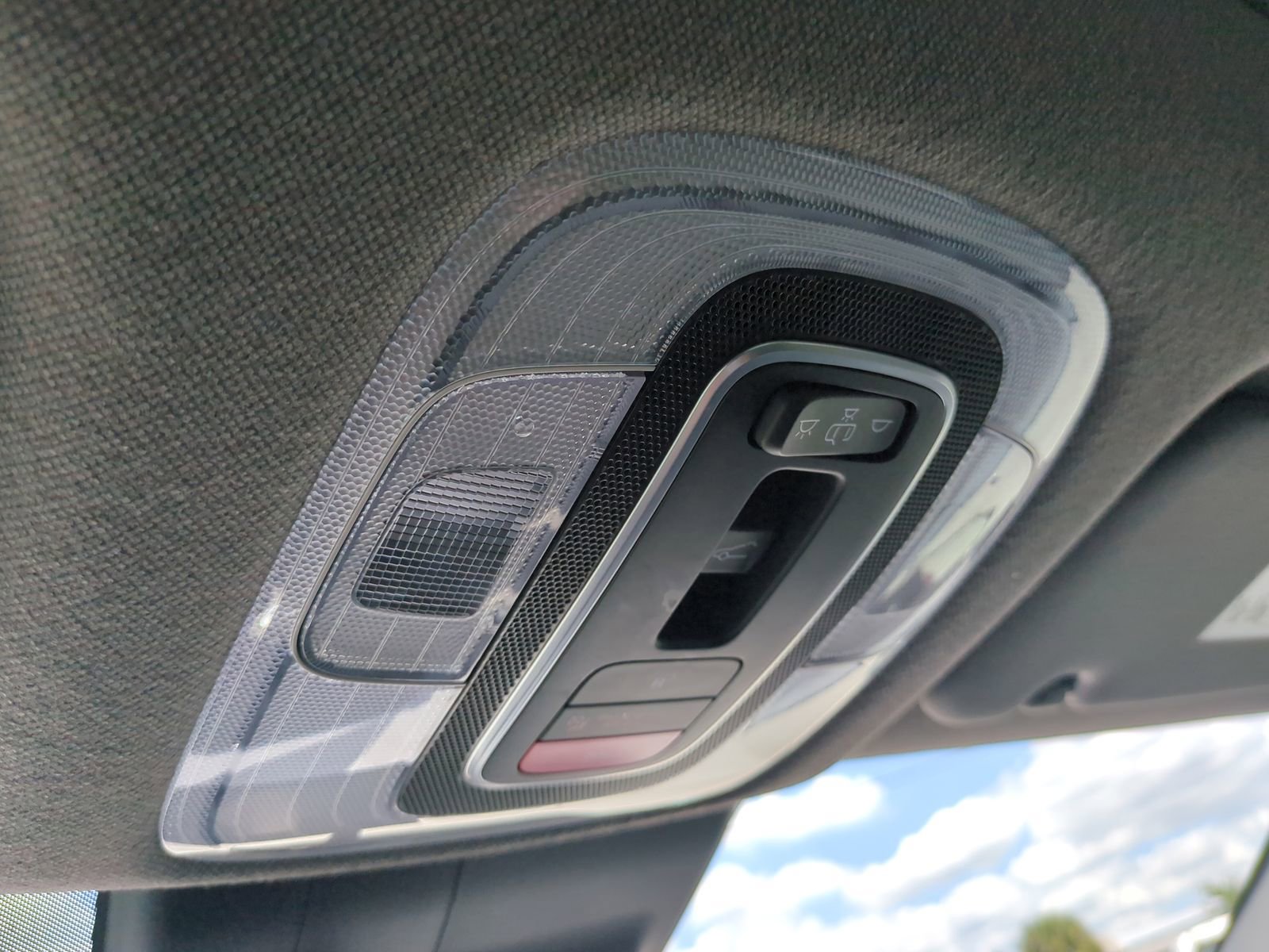 Certified 2025 Hyundai Elantra SEL FWD image 23