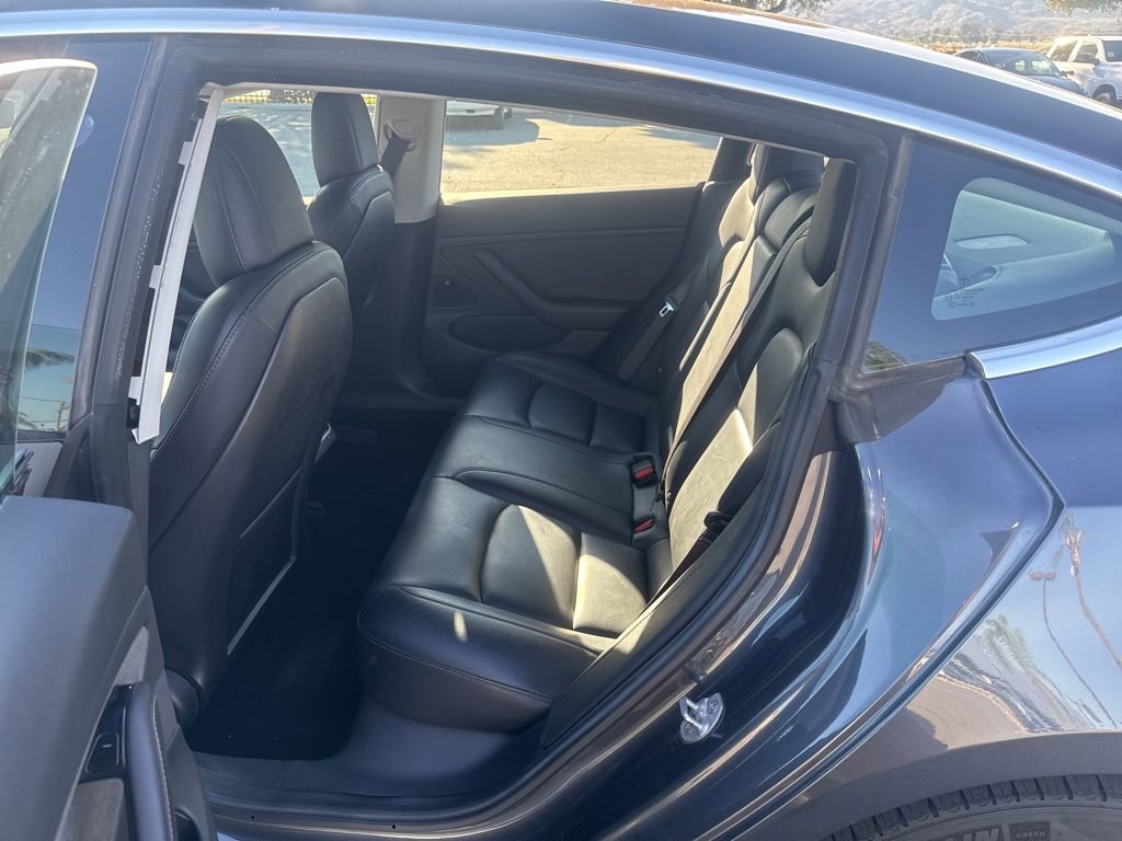 Used 2018 Tesla Model 3 Long Range image 20