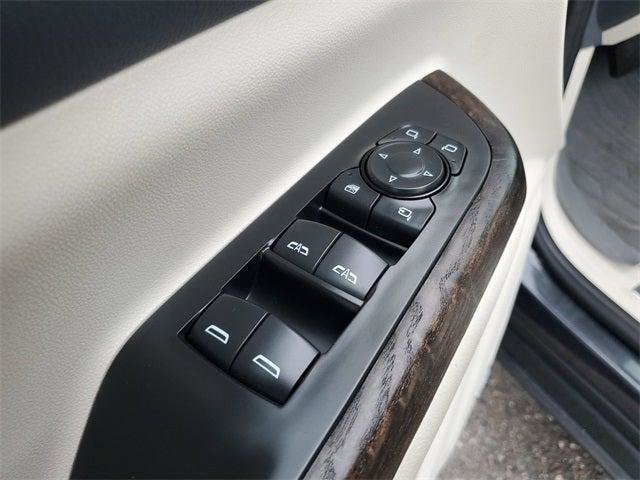 Used 2021 GMC Acadia Denali w/ Denali Technology Package image 76