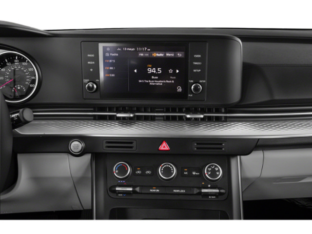 Used 2023 Kia Carnival LX FWD image 7