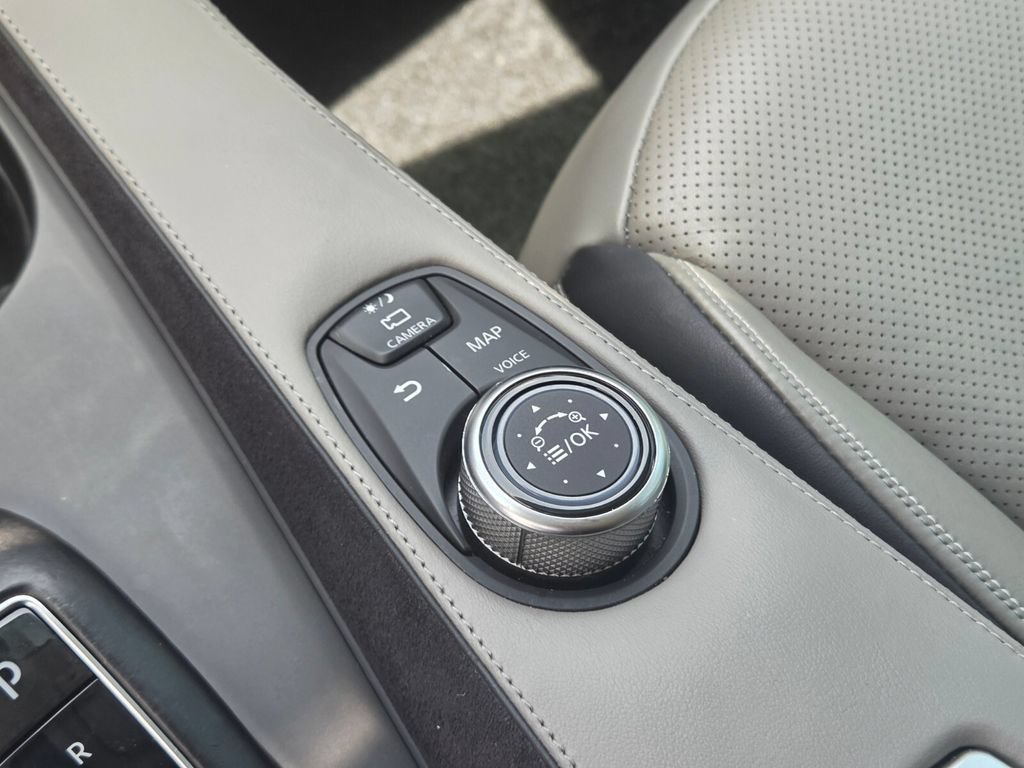 Used 2023 INFINITI QX50 Sensory FWD image 28