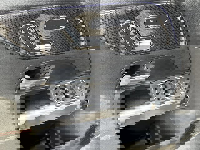 Used 2024 Mercedes-Benz GLB 250 image 19