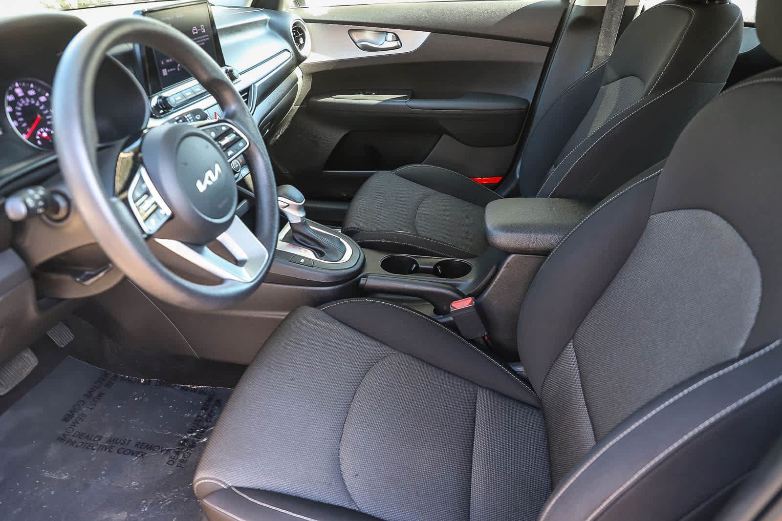 Used 2023 Kia Forte LXS FWD image 16
