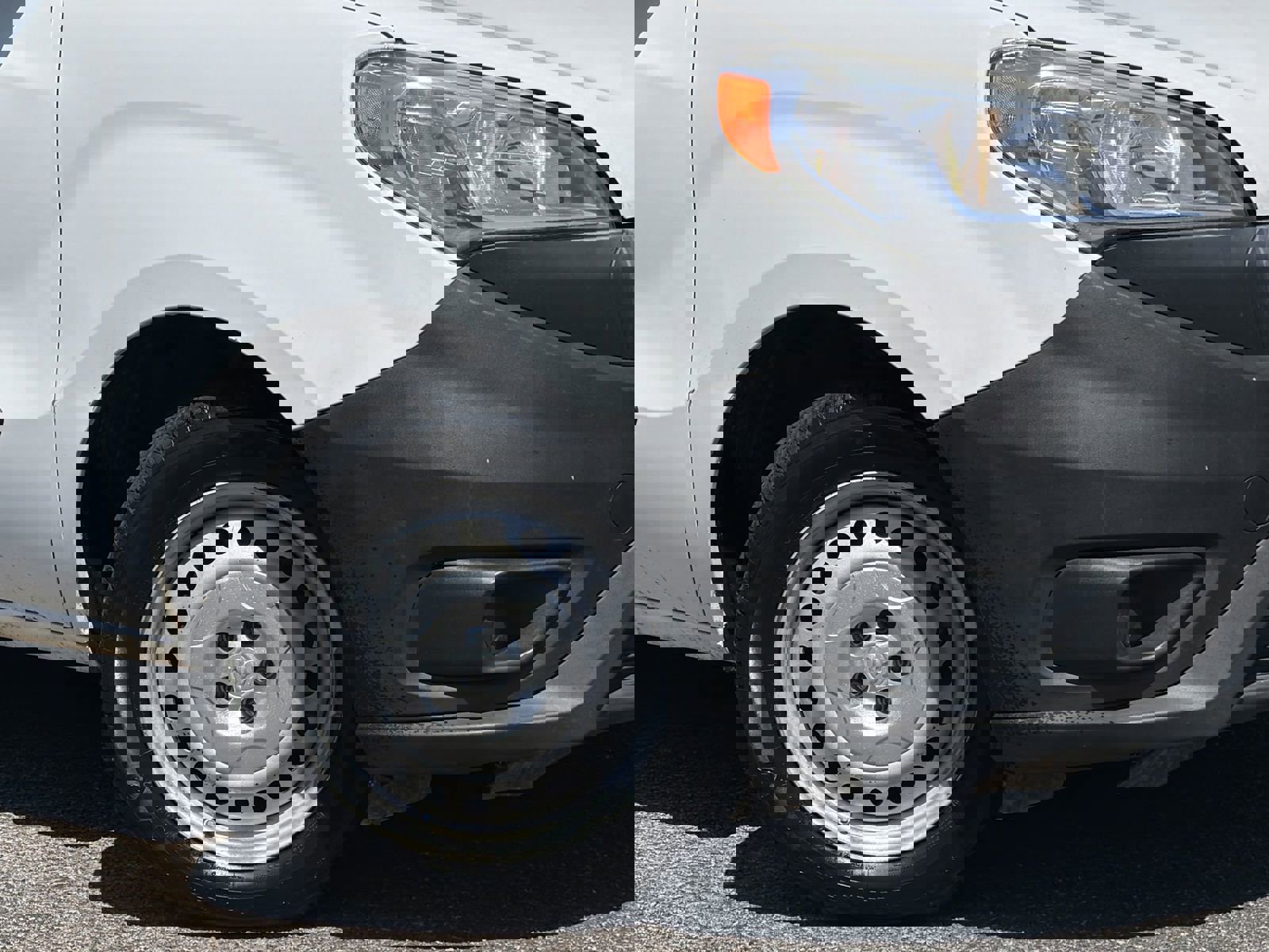 Used 2017 RAM ProMaster City Tradesman w/ Rear Back-up Camera Group image 13