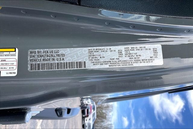 Used 2020 Jeep Gladiator Sport w/ Quick Order Package 24S AWD/4WD image 20
