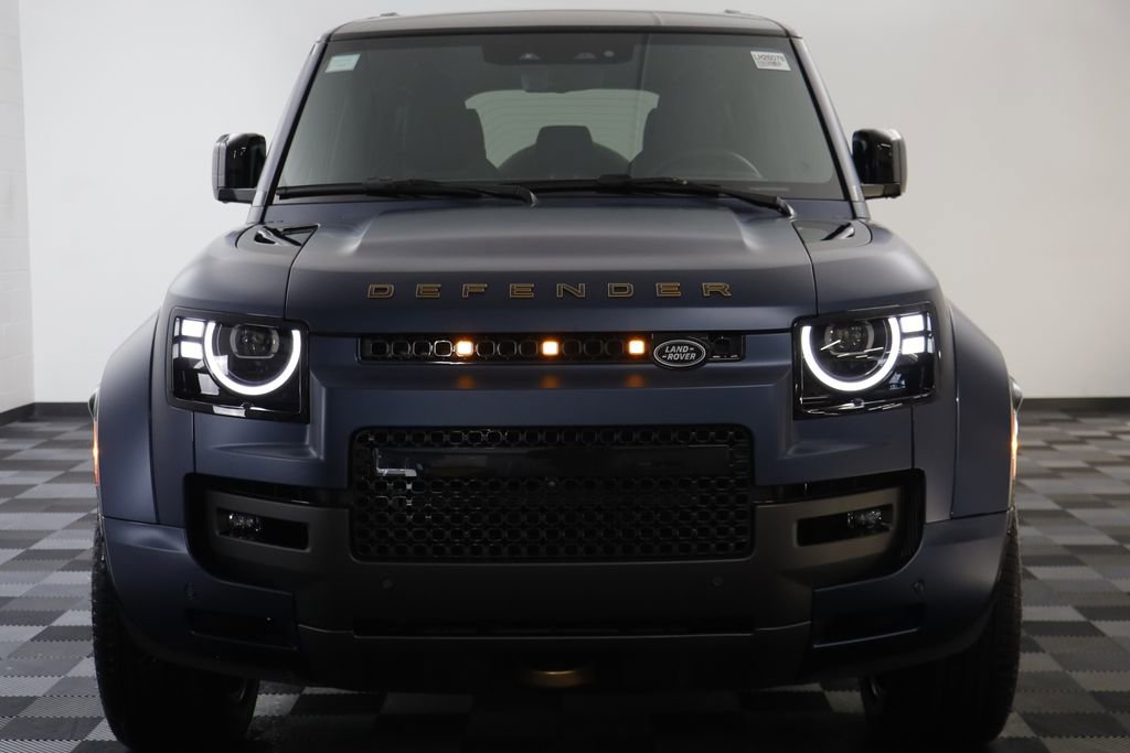 New 2026 Land Rover Defender 110 OCTA AWD/4WD image 24