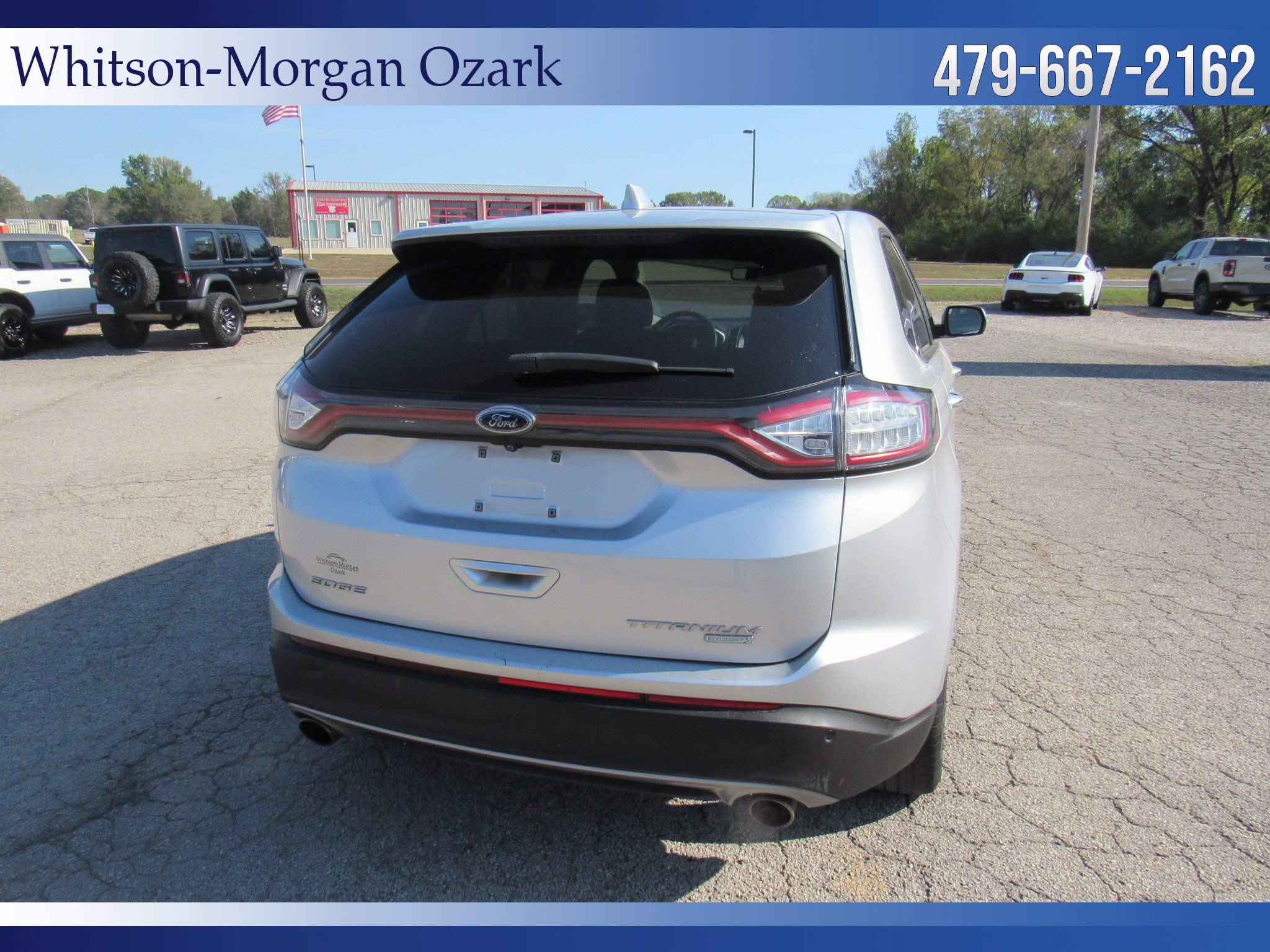 Used 2017 Ford Edge Titanium w/ Technology Package FWD image 9