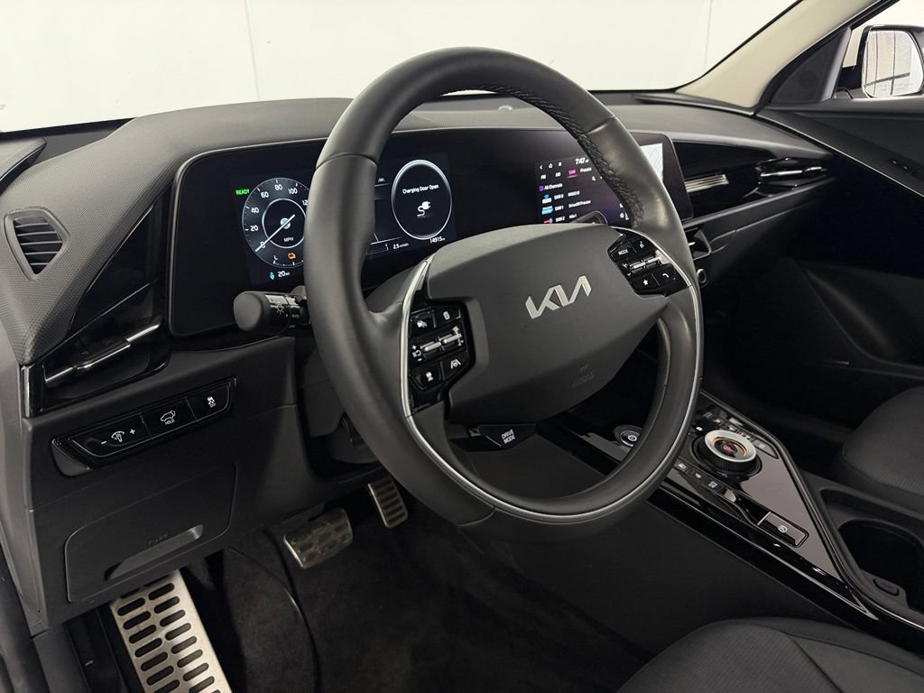 Used 2023 Kia Niro Wave w/ Wave Preserve Package FWD image 20