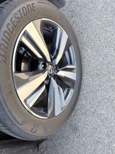 Used 2021 Nissan Rogue SL w/ Premium Package FWD image 20