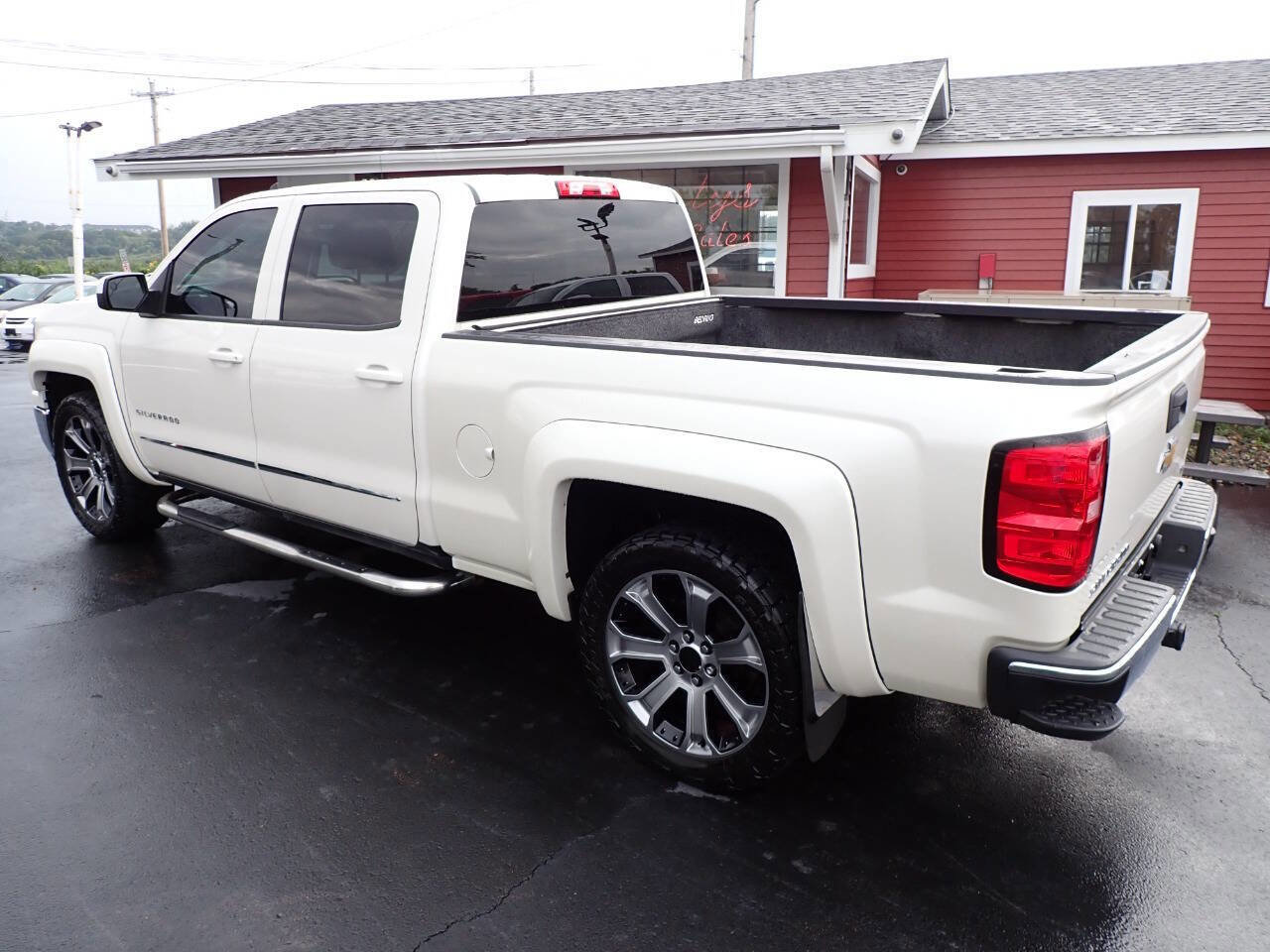 Used 2014 Chevrolet Silverado 1500 LT w/ LT Convenience Package image 4