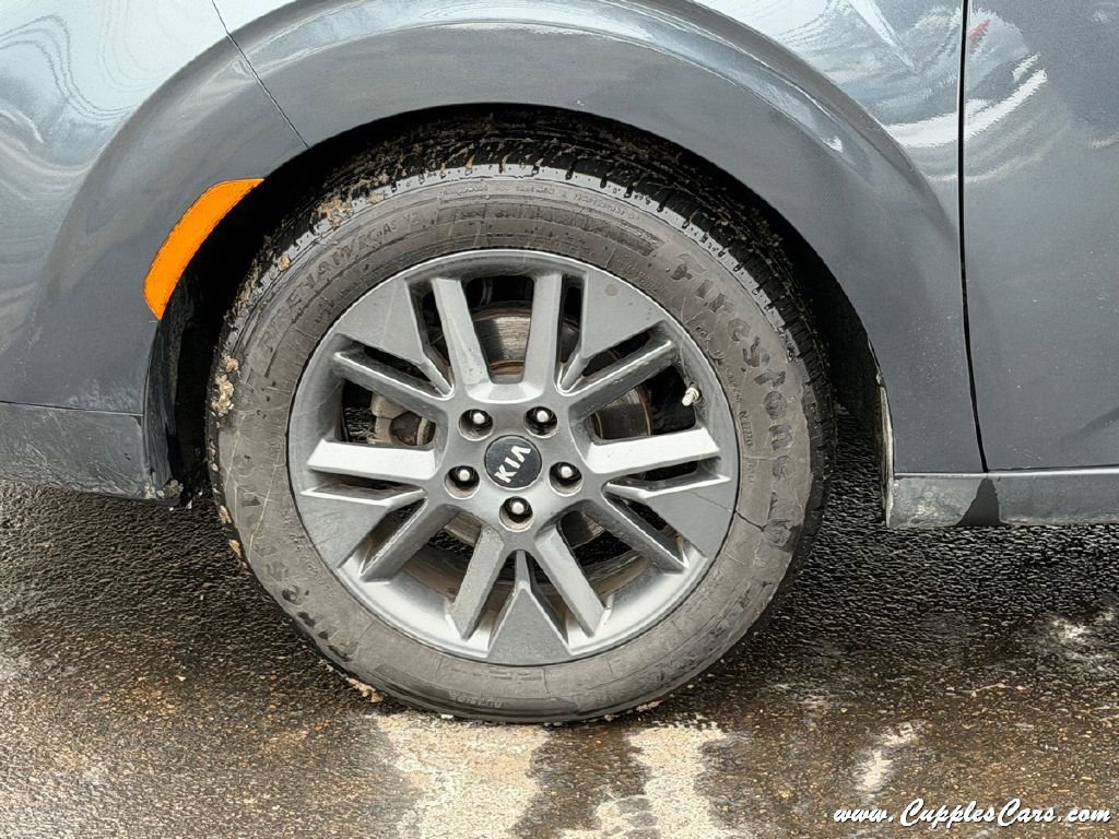 Used 2020 Kia Soul EX FWD image 44