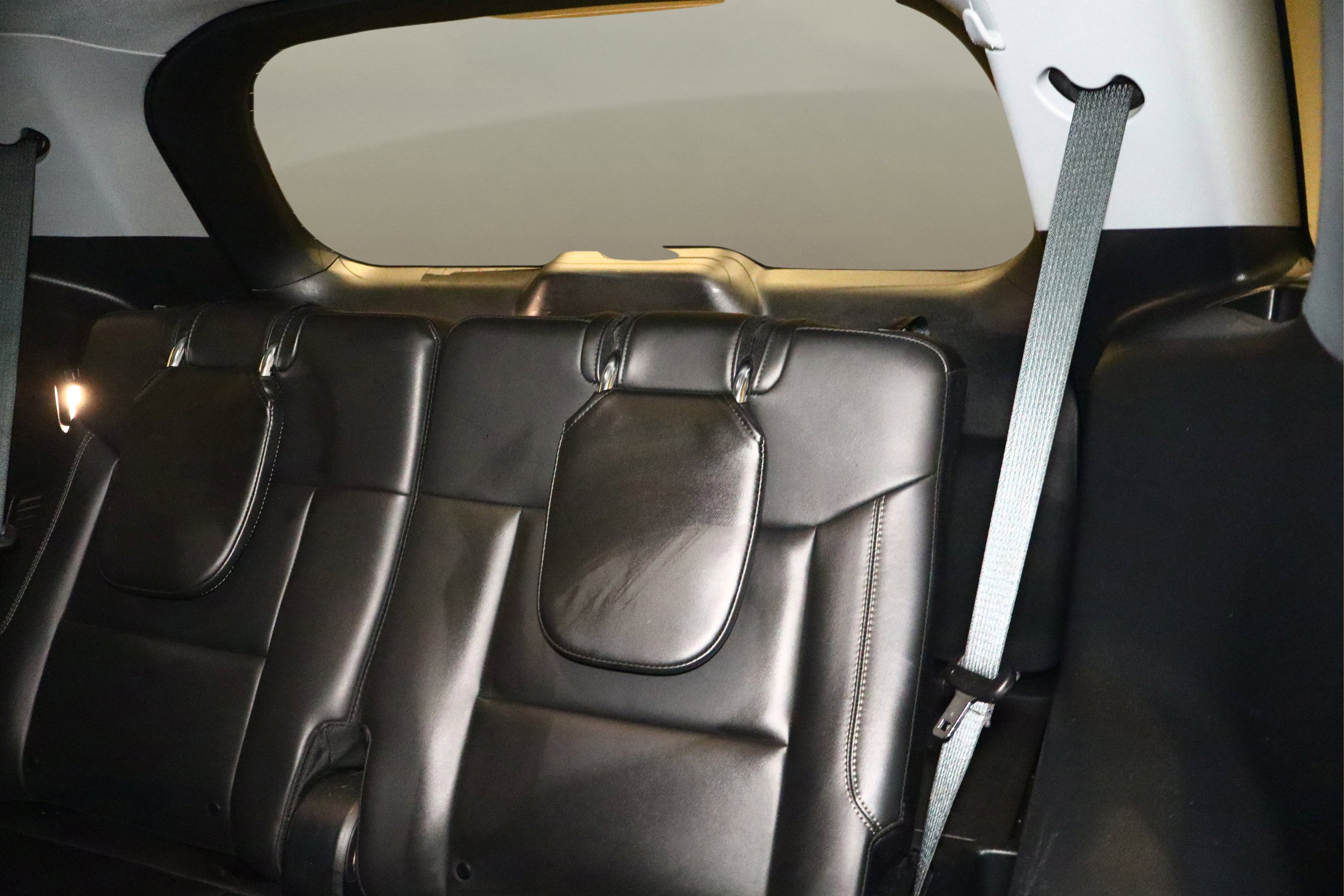 Used 2024 Ford Explorer XLT w/ Equipment Group 202A image 17