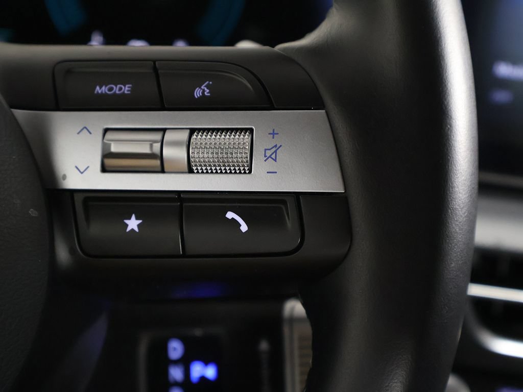 Certified 2025 Hyundai Sonata SEL FWD image 36