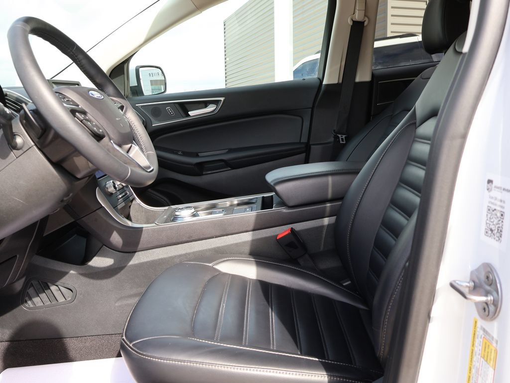 Certified 2024 Ford Edge SEL w/ Convenience Package AWD/4WD image 25