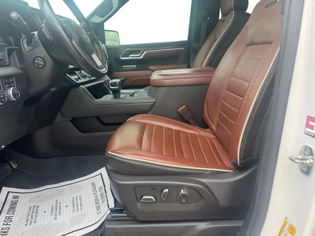 Used 2022 GMC Sierra 1500 Denali Ultimate AWD/4WD image 9