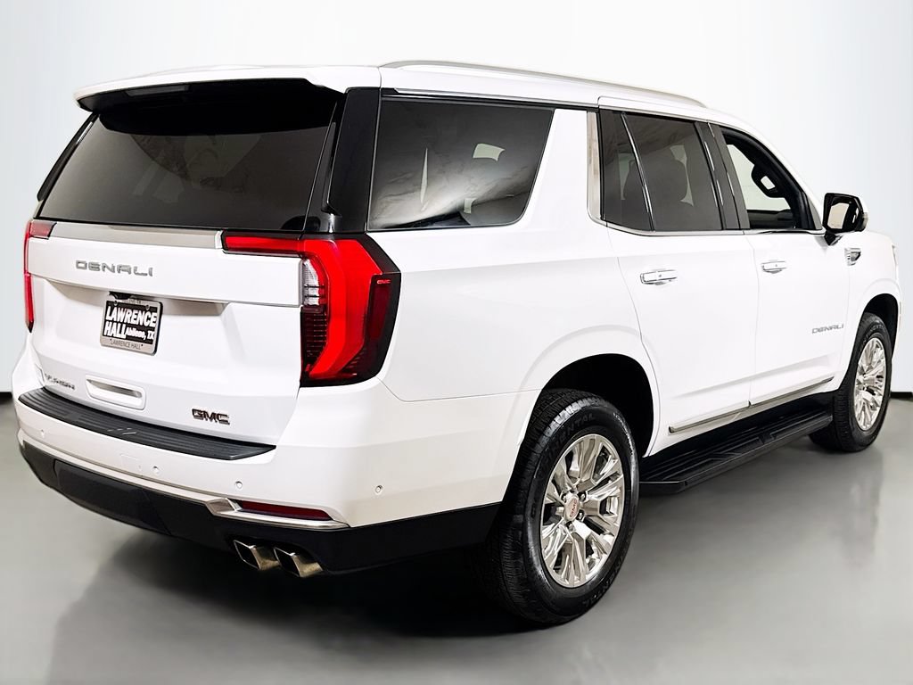 Certified 2025 GMC Yukon Denali AWD/4WD image 4