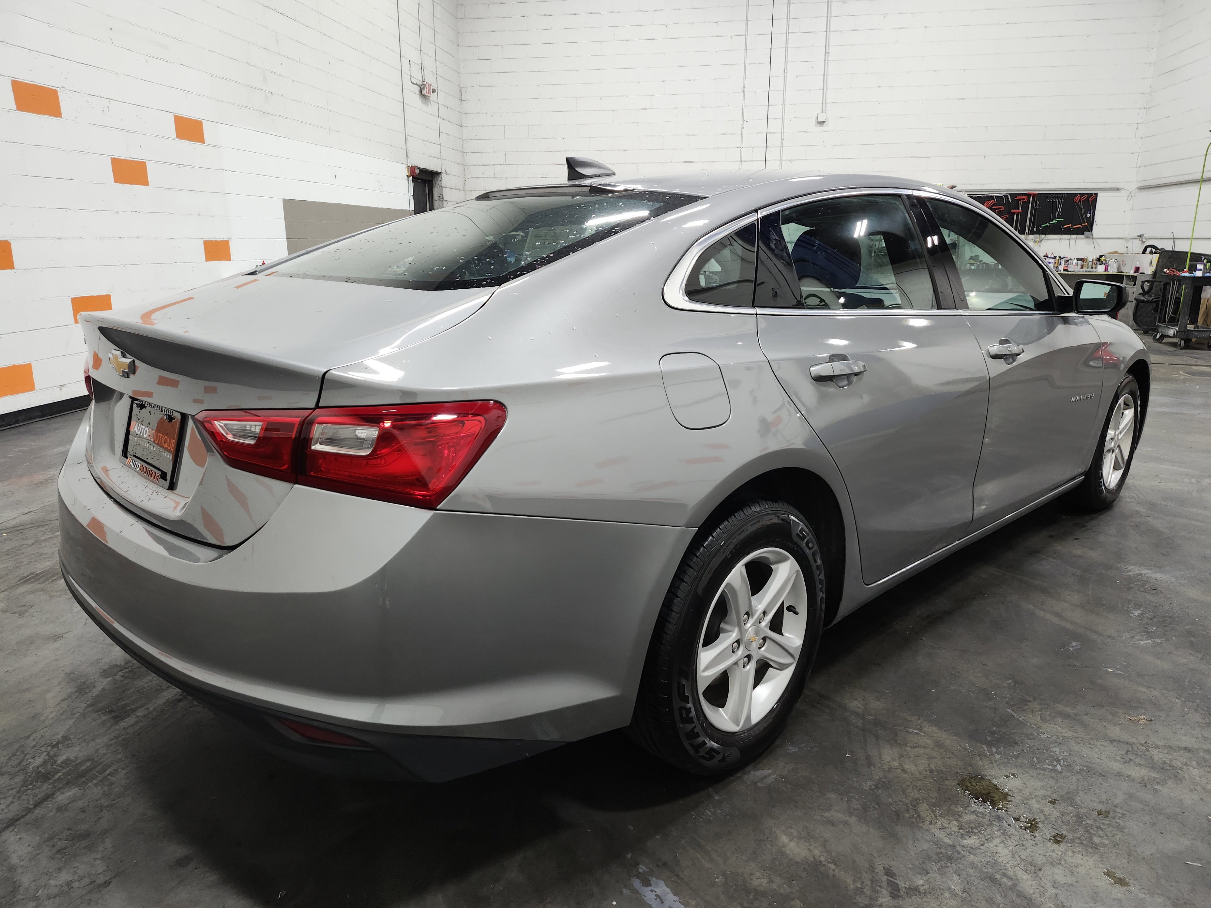 Used 2023 Chevrolet Malibu LS FWD image 16