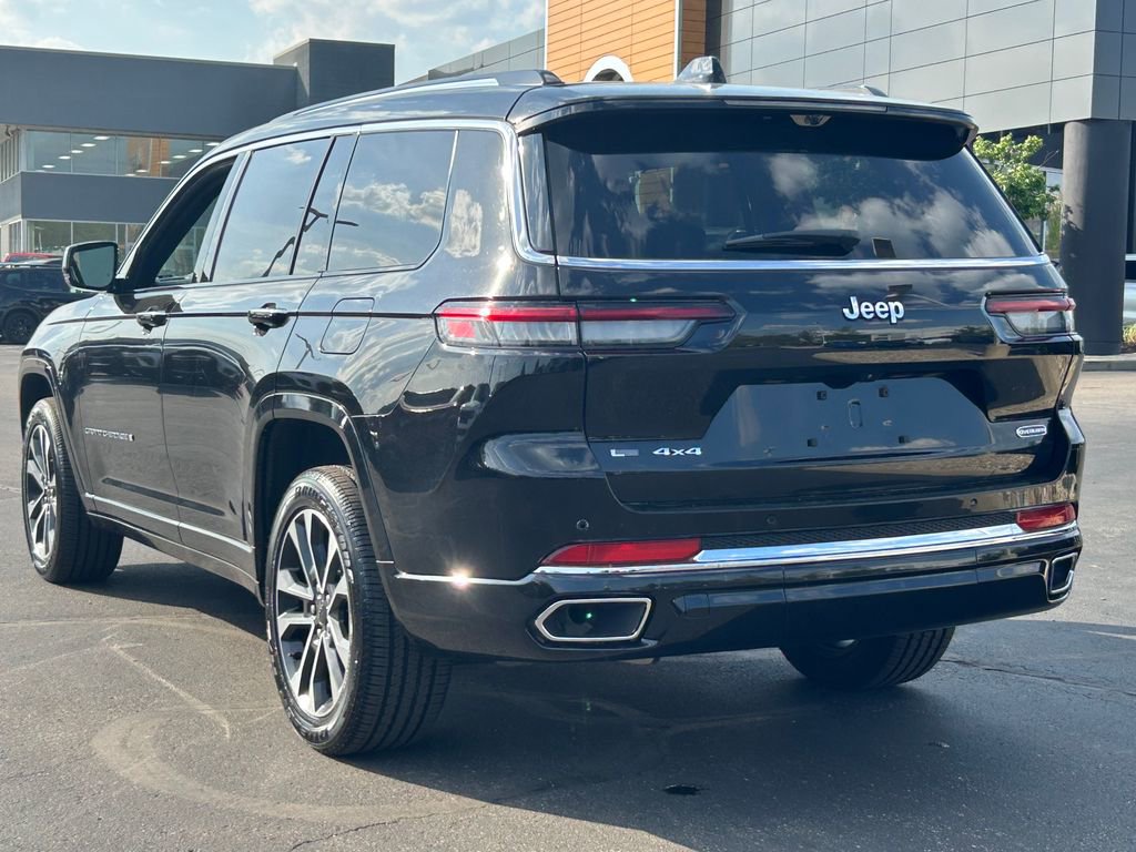 Certified 2022 Jeep Grand Cherokee L Overland w/ Luxury Tech Group IV AWD/4WD image 5