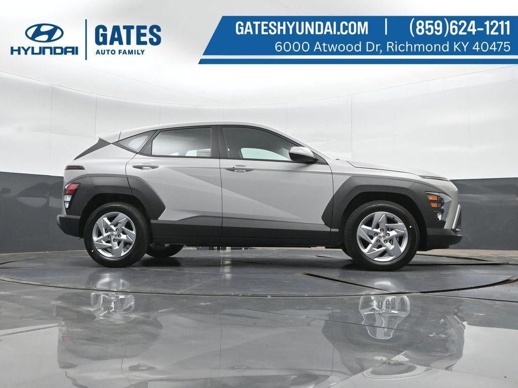New 2027 Hyundai Kona SE FWD image 37