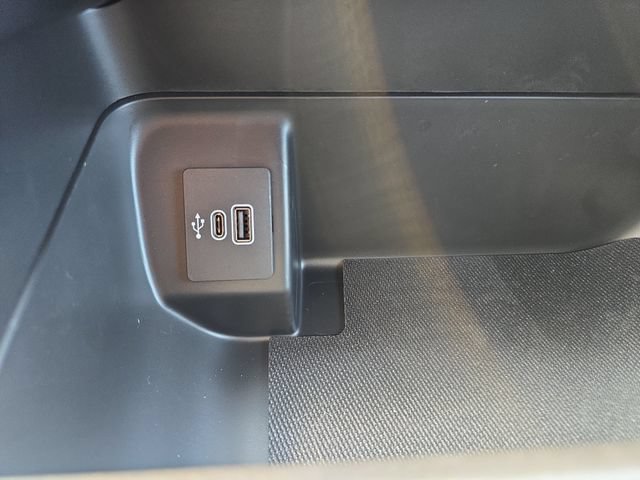 Certified 2026 Ford F150 STX w/ F-150 LOBO Package AWD/4WD image 22