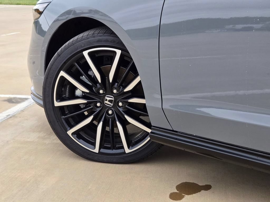 New 2026 Honda Accord Touring image 10