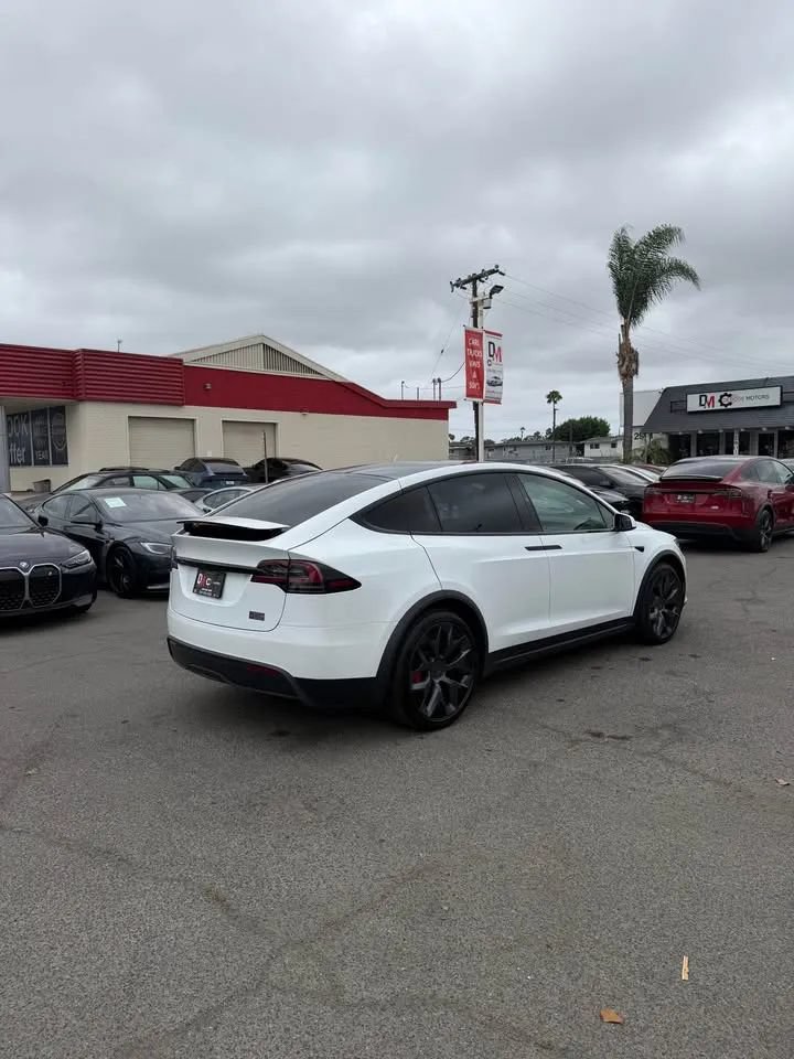 Used 2026 Tesla Model X Plaid AWD/4WD image 4