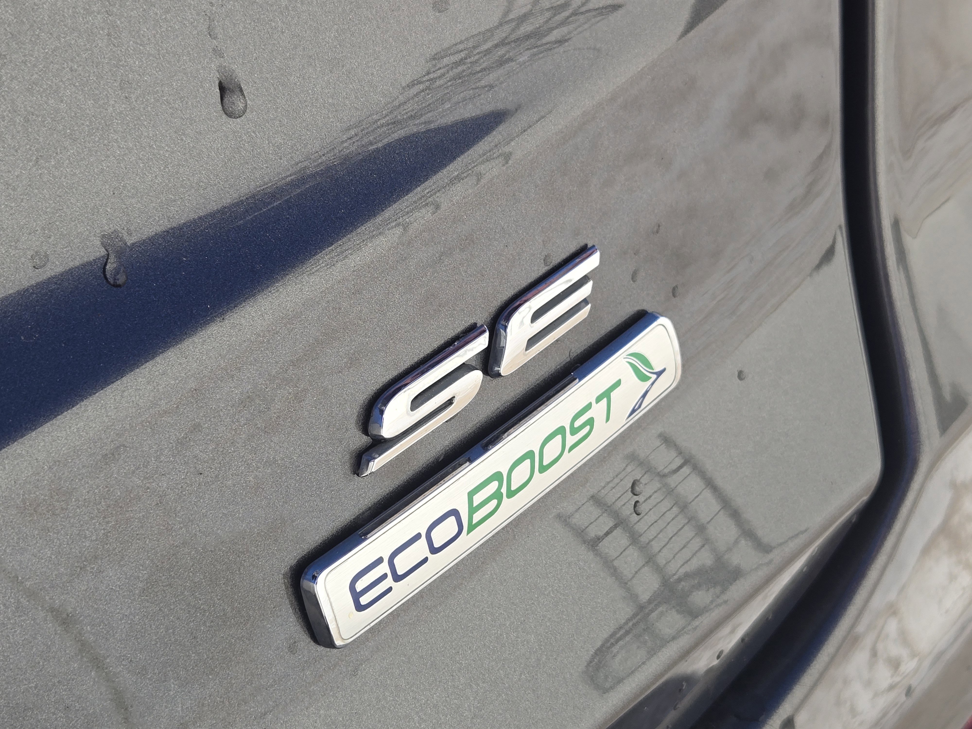 Used 2020 Ford Fusion SE image 14